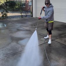 Expert-Concrete-Cleaning-and-Driveway-Washing-in-University-City-Missouri 3